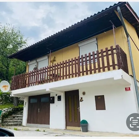 La Maison Au Pays De La Nature ,6 Couchages * Breginj